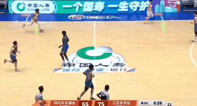 开云体育app下载-庞峥麟底角接球三分投进，目前15中7砍下19分1篮板4助攻1抢断